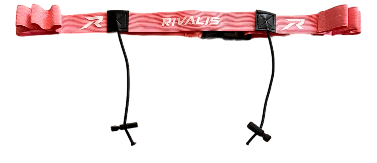 Cinturón porta número Rivalis rosa con logotipo blanco, broche y cordones elásticos